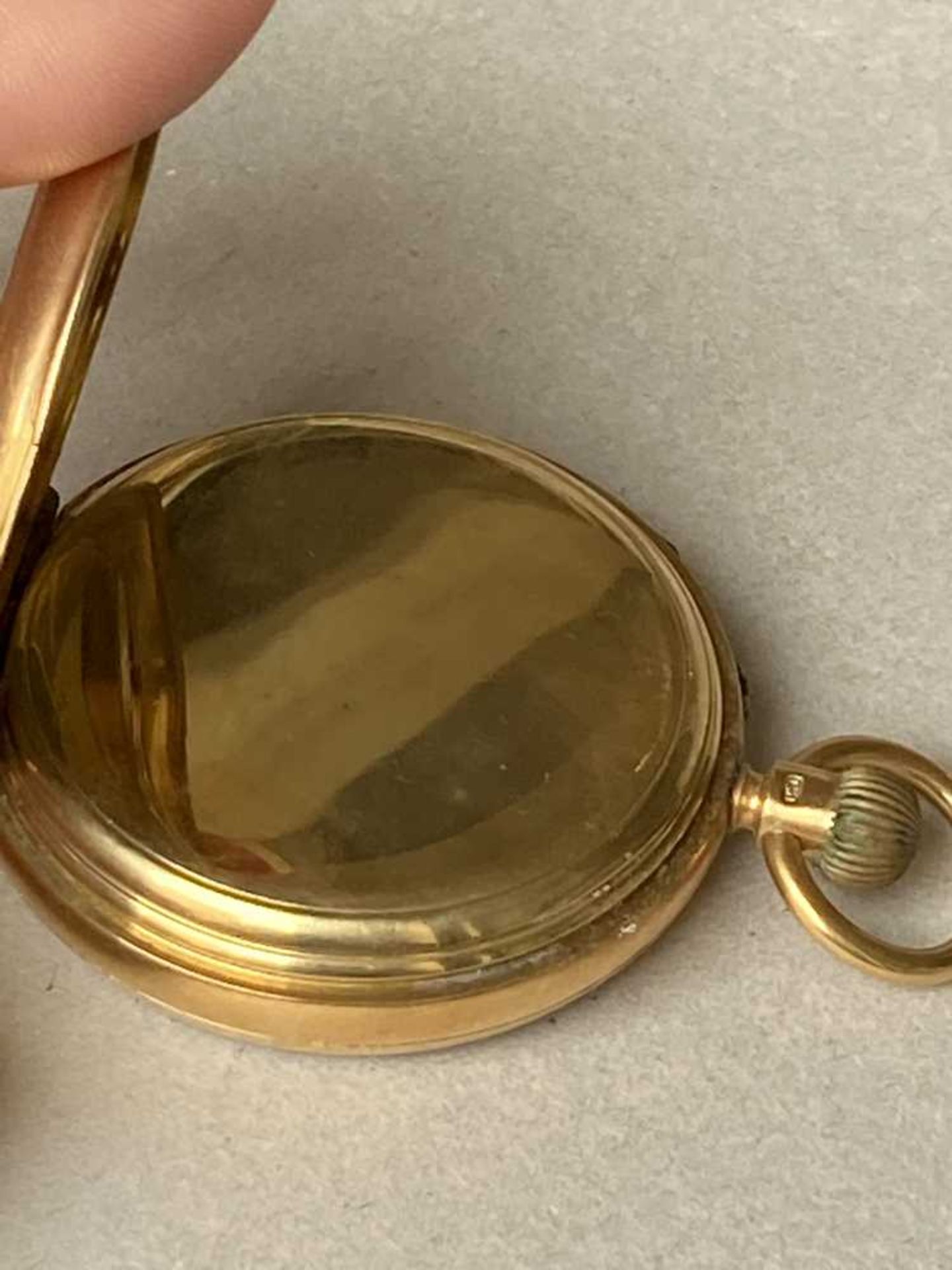 A late 19th century gold pocket watch - Image 3 of 9