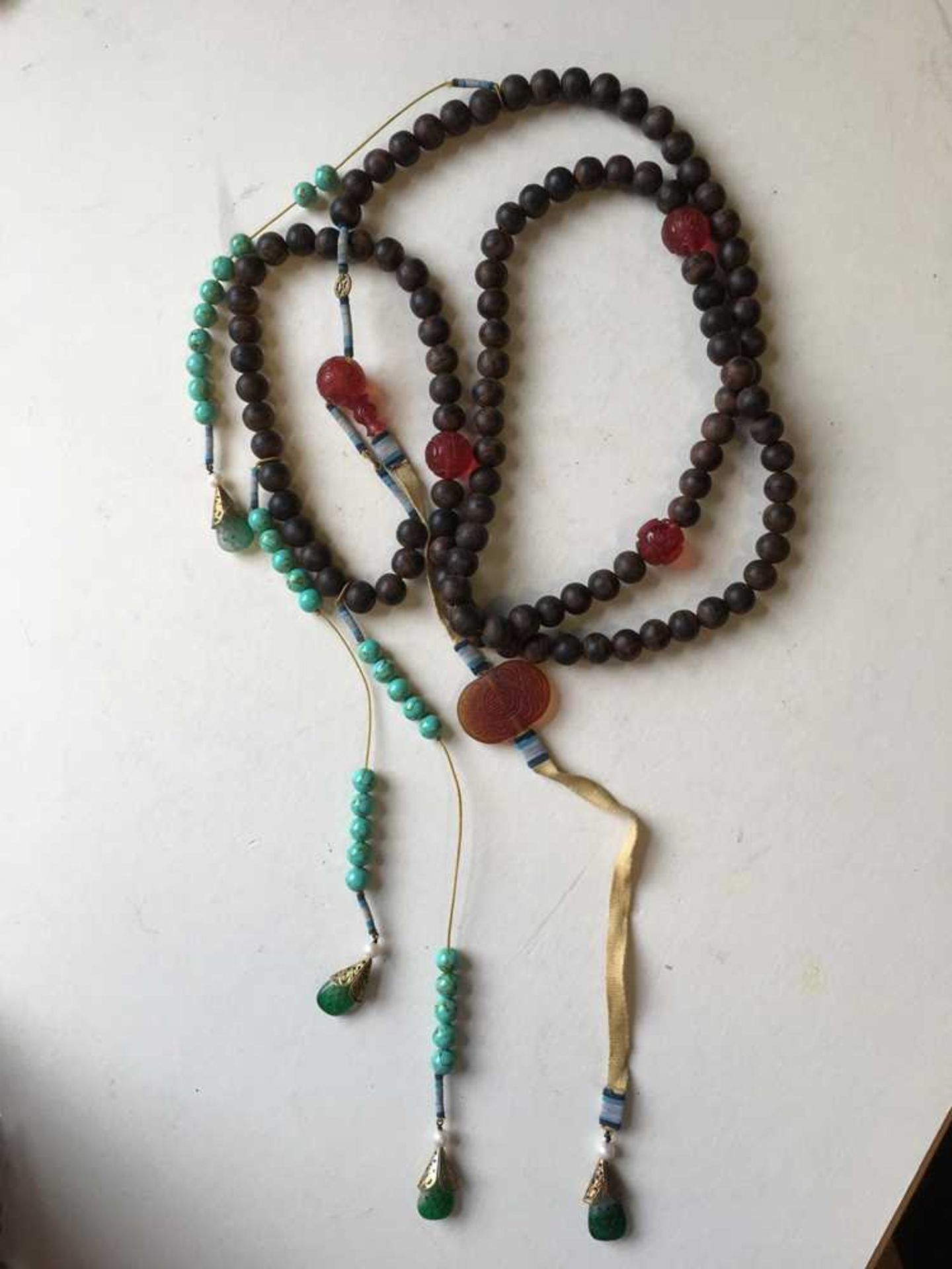 AGARWOOD AND MULTI-GEMSTONE COURT NECKLACE AND ROSARY - Image 3 of 16