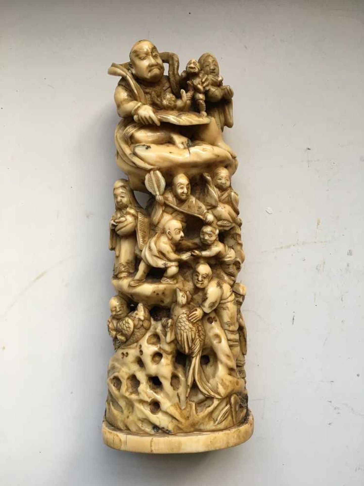 GROUP OF FIVE JAPANESE IVORY CARVINGS MEIJI PERIOD - Image 10 of 65