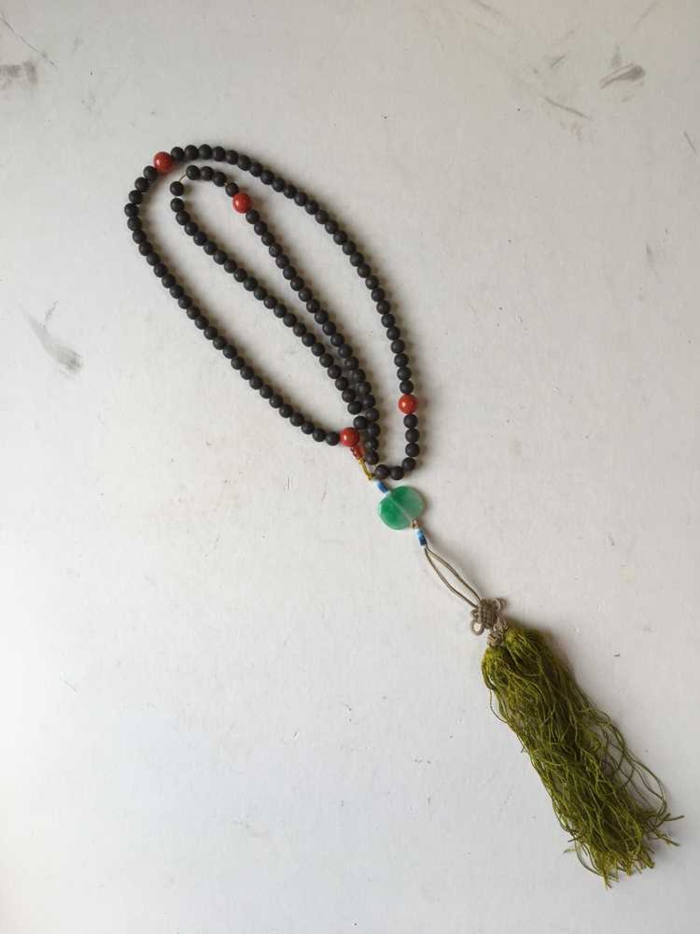 AGARWOOD AND MULTI-GEMSTONE COURT NECKLACE AND ROSARY - Image 12 of 16
