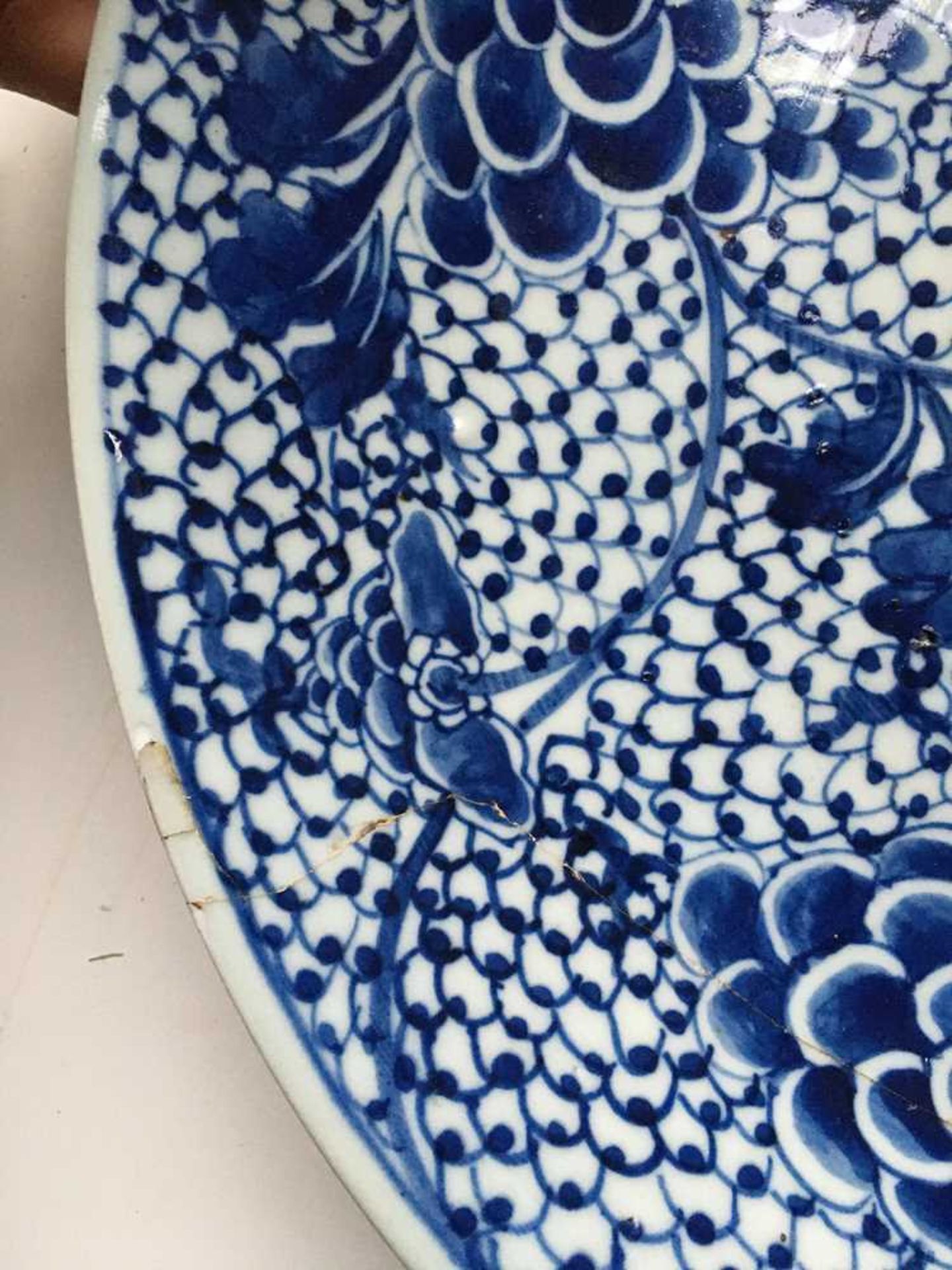 GROUP OF TWELVE BLUE AND WHITE PLATES AND CHARGERS QING DYNASTY, 18TH CENTURY - Bild 39 aus 69