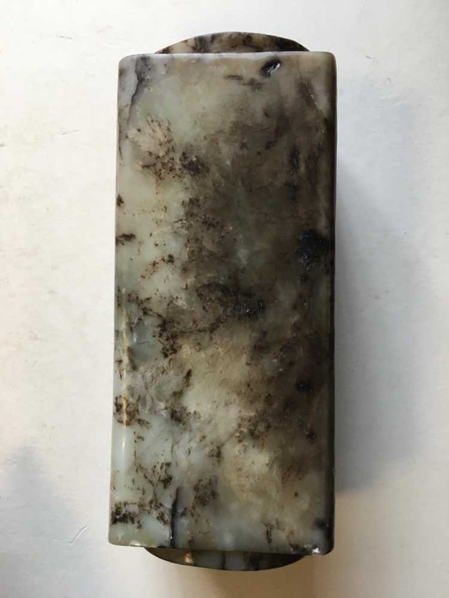GREY AND RUSSET JADE CONG - Image 6 of 17