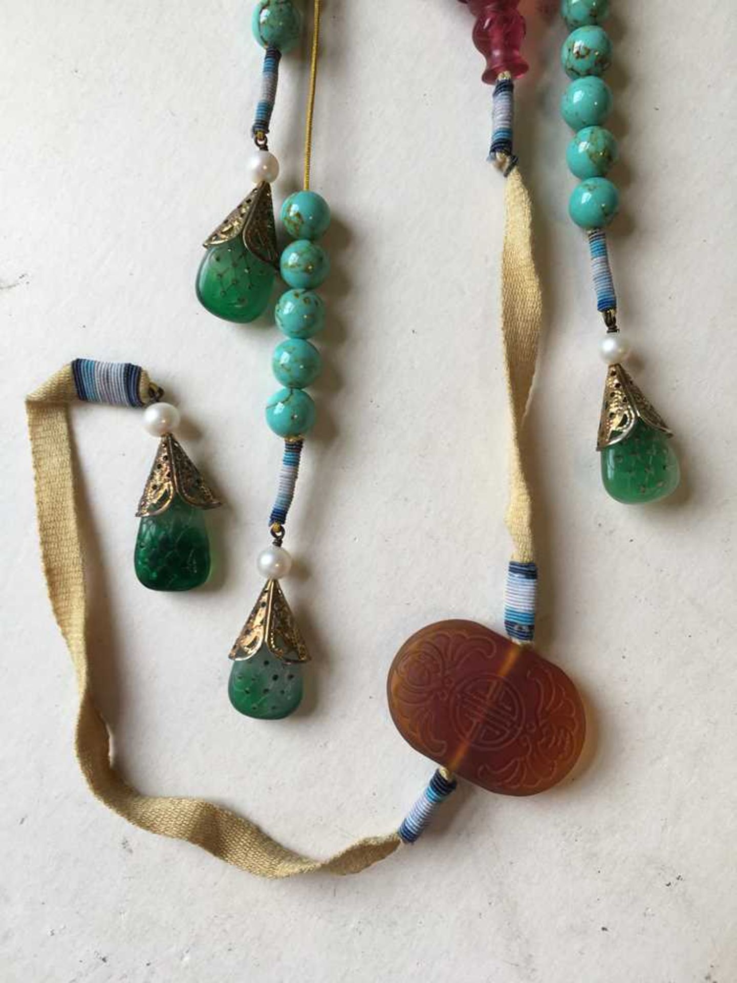 AGARWOOD AND MULTI-GEMSTONE COURT NECKLACE AND ROSARY - Image 6 of 16