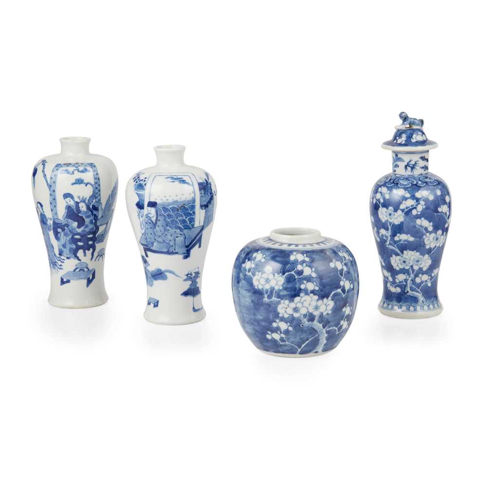 GROUP OF FOUR BLUE AND WHITE WARES QING DYNASTY, 19TH CENTURY