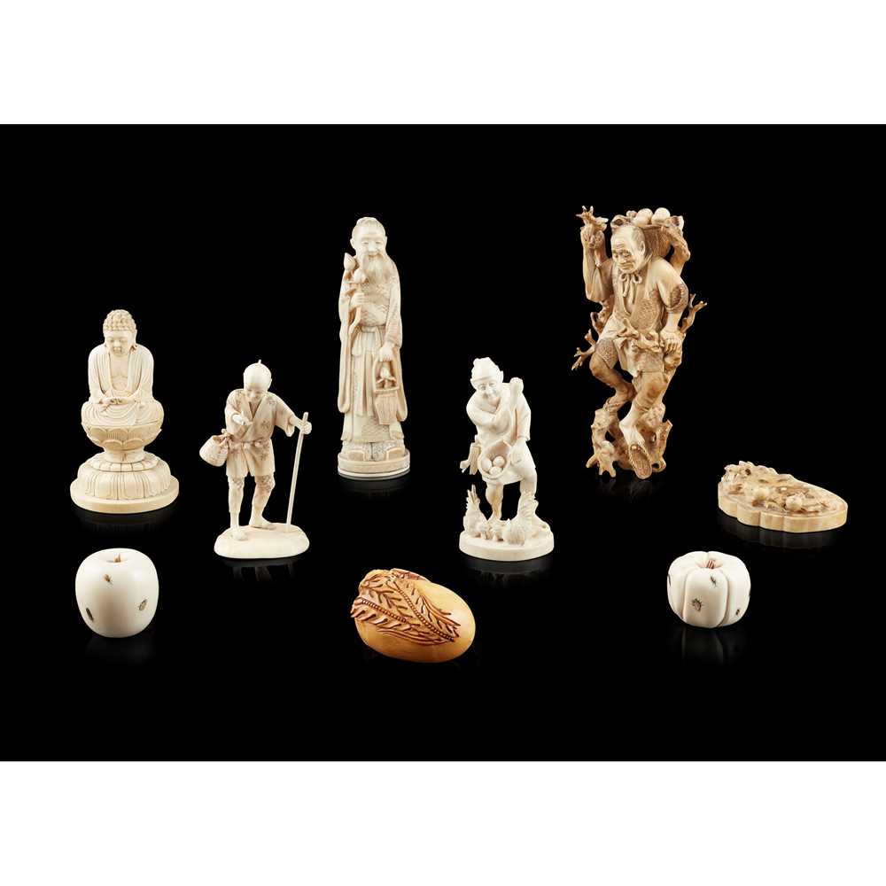 GROUP OF EIGHT JAPANESE IVORY CARVINGS MEIJI PERIOD - Image 2 of 56