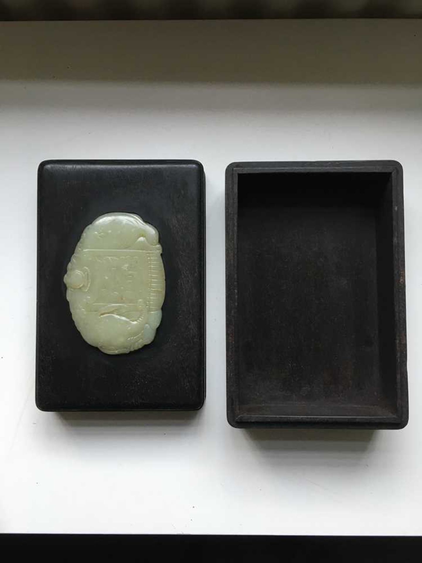TWO JADE BOULDERS 19TH-20TH CENTURY - Image 28 of 44