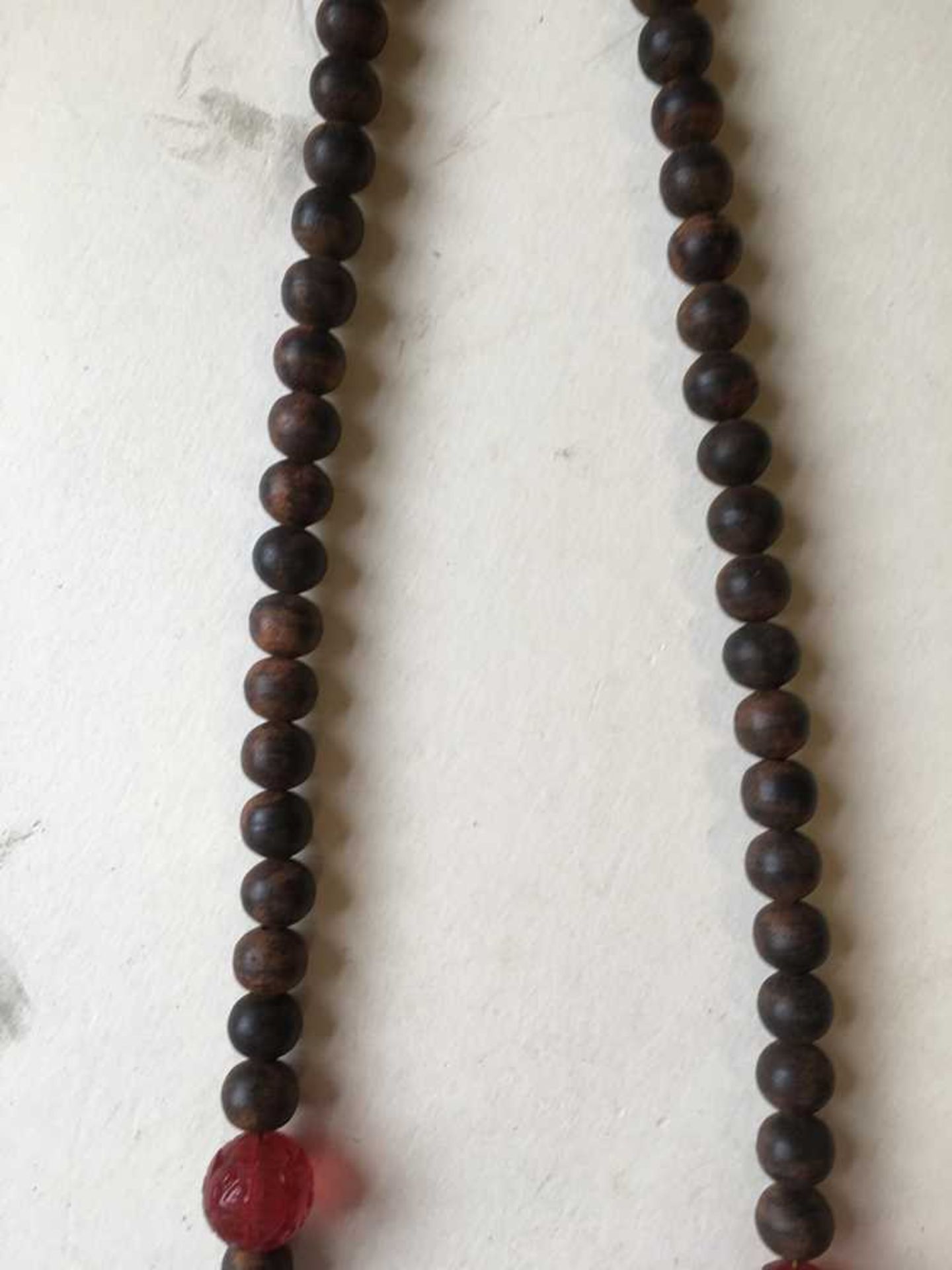 AGARWOOD AND MULTI-GEMSTONE COURT NECKLACE AND ROSARY - Image 5 of 16