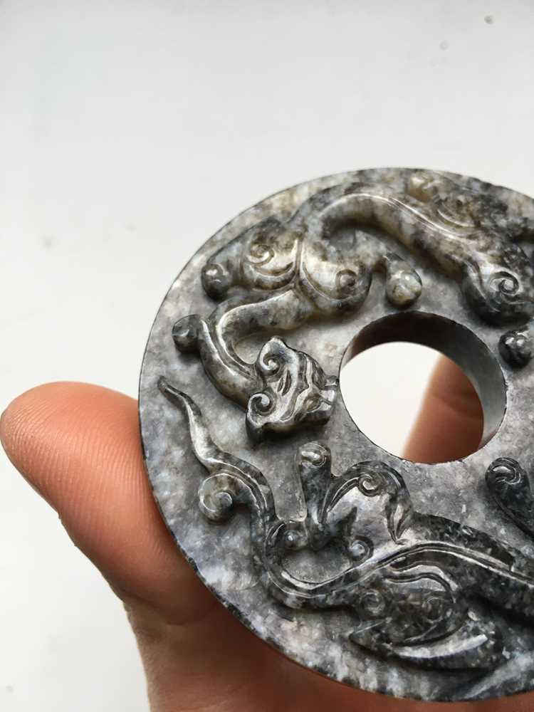 GREYISH JADE 'BI' DISC QING DYNASTY, 19TH CENTURY - Image 6 of 13