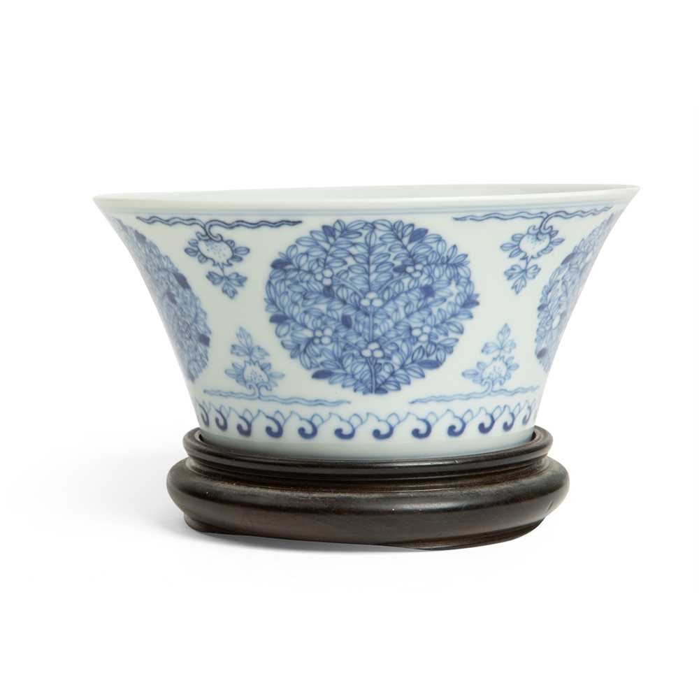 BLUE AND WHITE 'POMEGRANATE' MEDALLION BOWL QIANLONG MARK BUT LATER