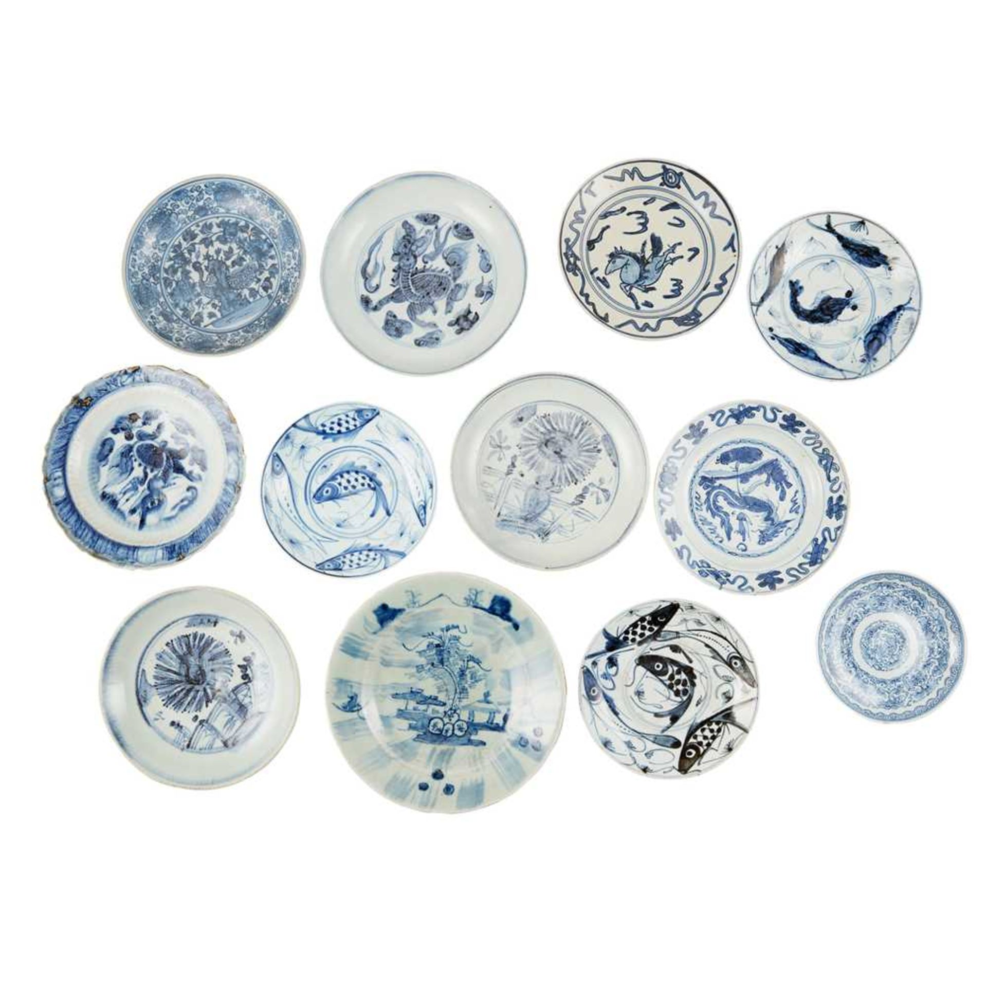 GROUP OF SEVENTEEN BLUE AND WHITE WARES MING TO QING DYNASTY, 17TH-18TH CENTURY - Bild 2 aus 105