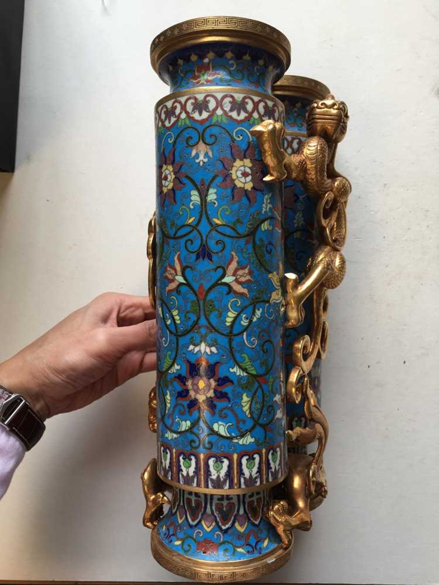 GILT-BRONZE CLOISONNÉ ENAMEL CHAMPION VASE 20TH CENTURY - Image 12 of 15