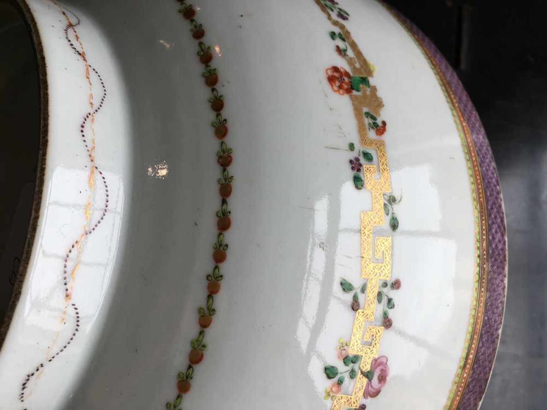 TWO CHINESE EXPORT PORCELAIN PUNCH BOWLS QING DYNASTY, LATE 18TH/19TH CENTURY - Image 32 of 33