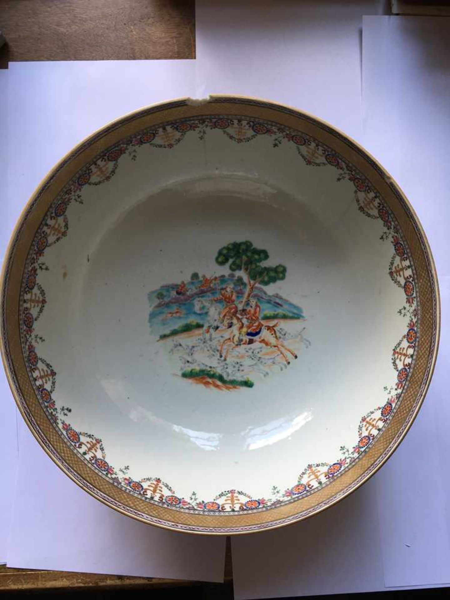 A CHINESE EXPORT EUROPEAN SUBJECT PORCELAIN PUNCH BOWL QING DYNASTY, 18TH CENTURY - Image 2 of 20