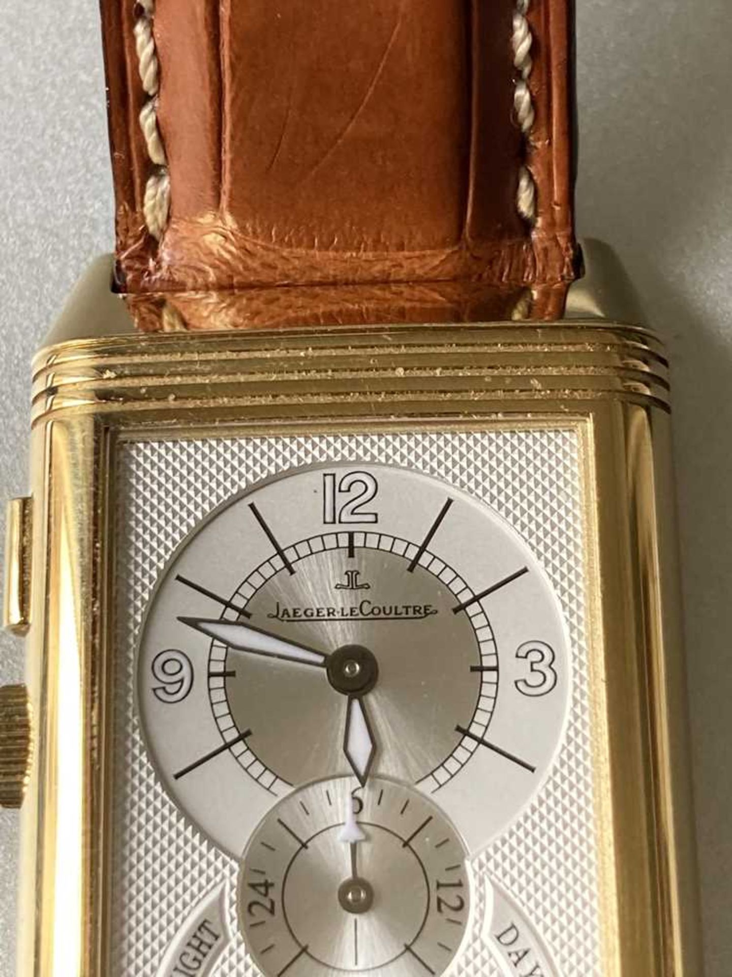 Jaeger-LeCoultre: a Reverso wrist watch - Image 8 of 19