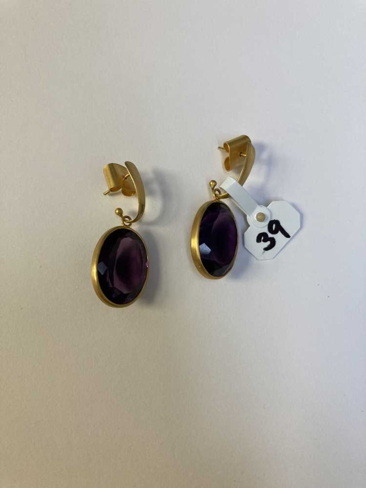 A pair of amethyst earrings - Image 2 of 3
