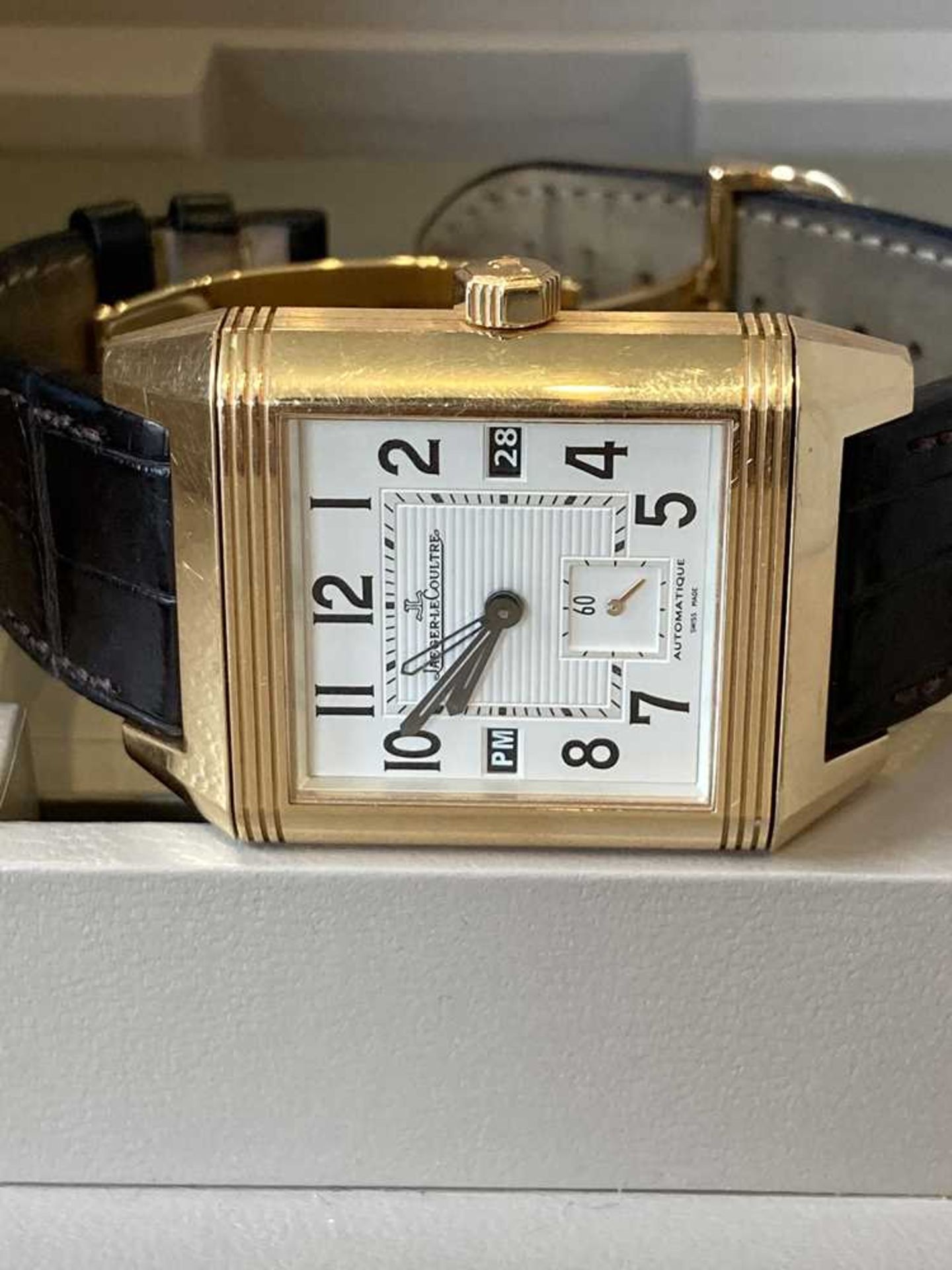 Jaeger-LeCoultre: a Reverso wrist watch - Image 3 of 14