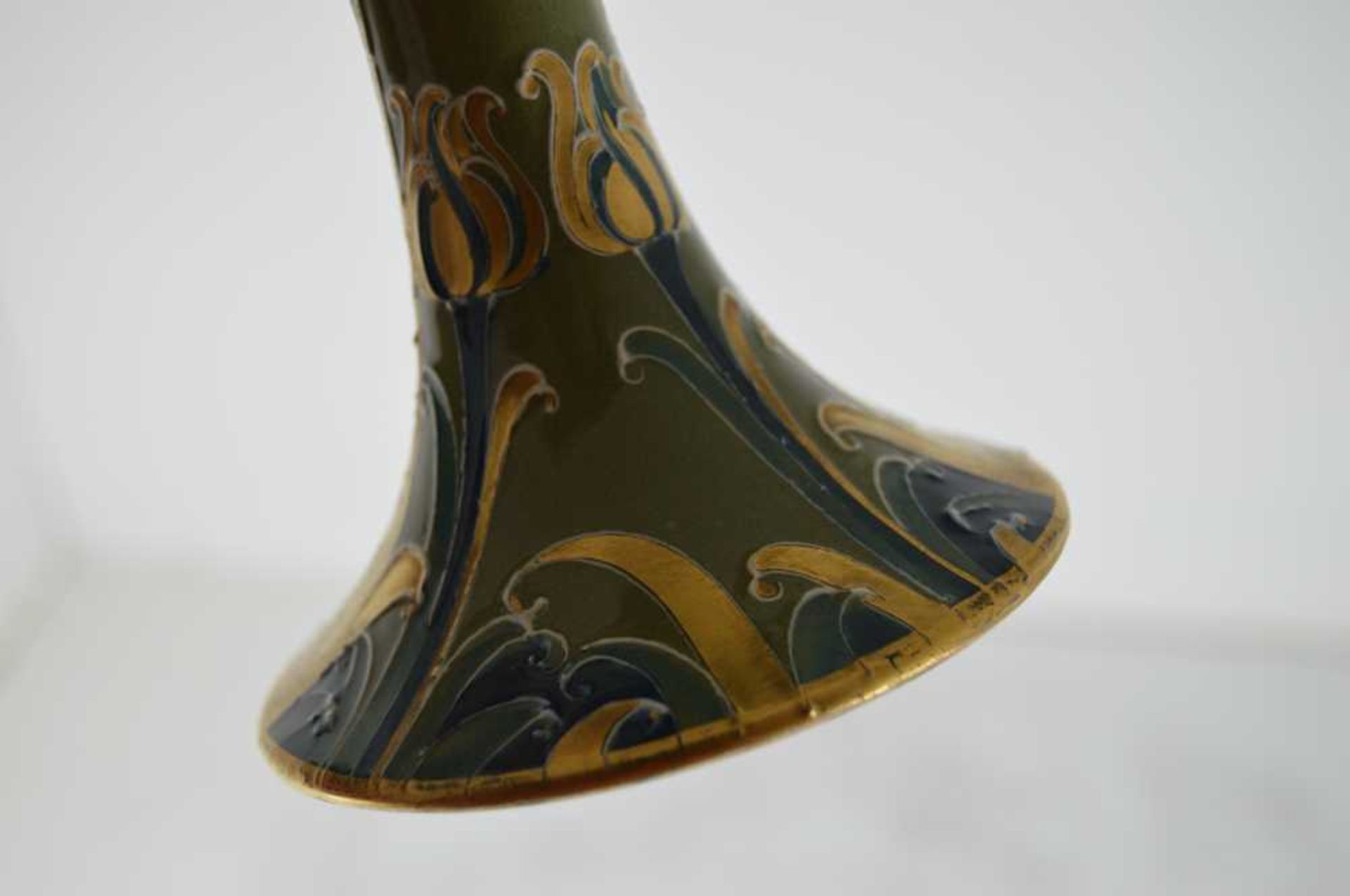 WILLIAM MOORCROFT (1872-1945) FOR JAMES MACINTYRE & CO. ‘FLORIAN WARE’ GREEN AND GOLD CHALICE & COVE - Image 12 of 14