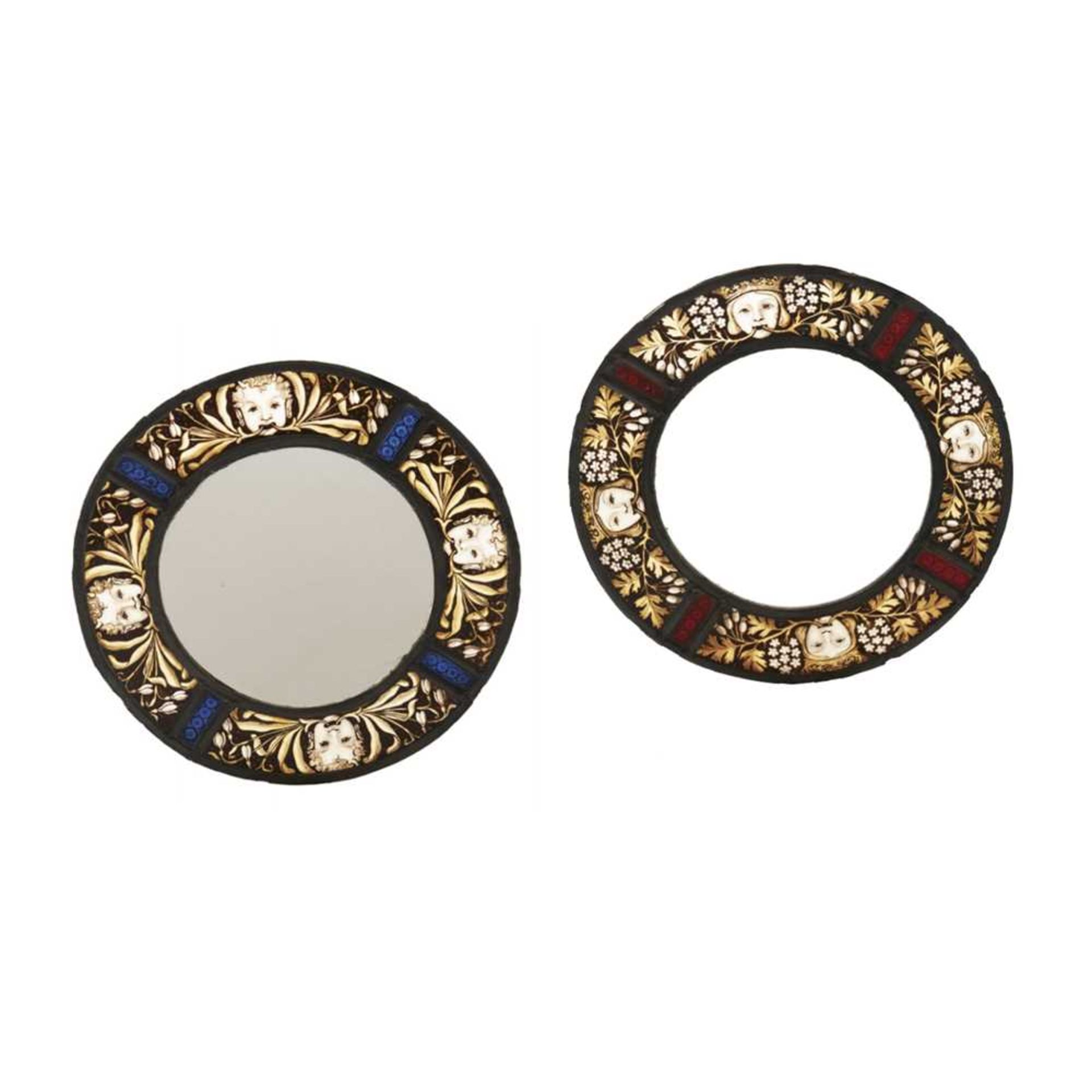 ENGLISH PAIR OF ARTS & CRAFTS STAINED GLASS ROUNDELS, CIRCA 1900