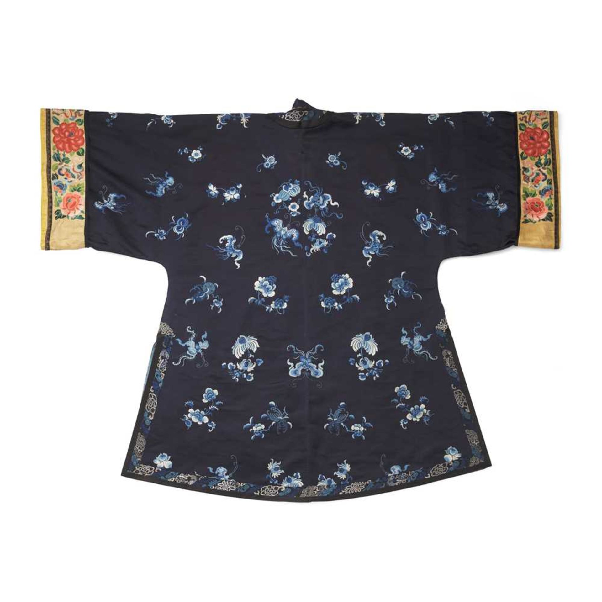MIDNIGHT-BLUE-GROUND SILK EMBROIDERED LADY'S OVERCOAT LATE QING DYNASTY-REPUBLIC PERIOD, 19TH-20TH C - Image 2 of 2