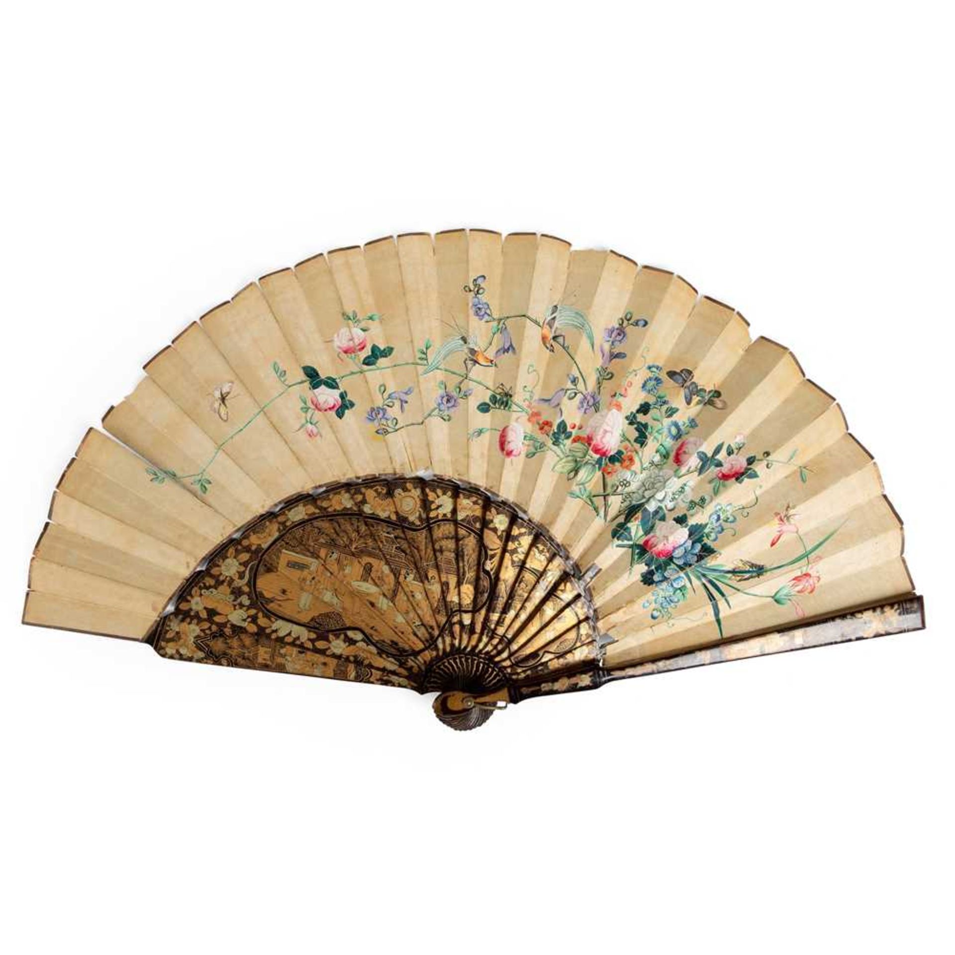 CANTON LACQUERED AND PAPER 'BIRDS AND FLOWERS' ARTICULATED FAN QING DYNASTY, MID-19TH CENTURY - Image 2 of 2