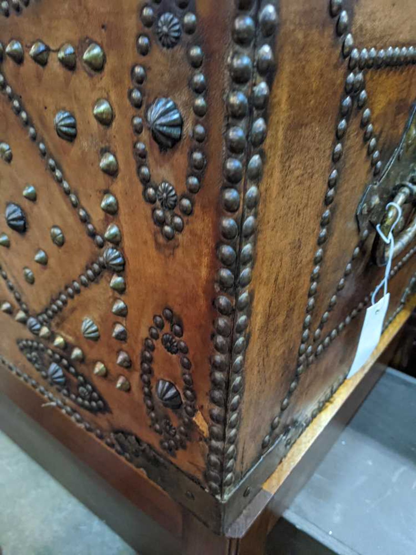 STUDDED DOME-TOP LEATHER CHEST-ON-STAND 18TH CENTURY, THE STAND LATER - Image 10 of 11