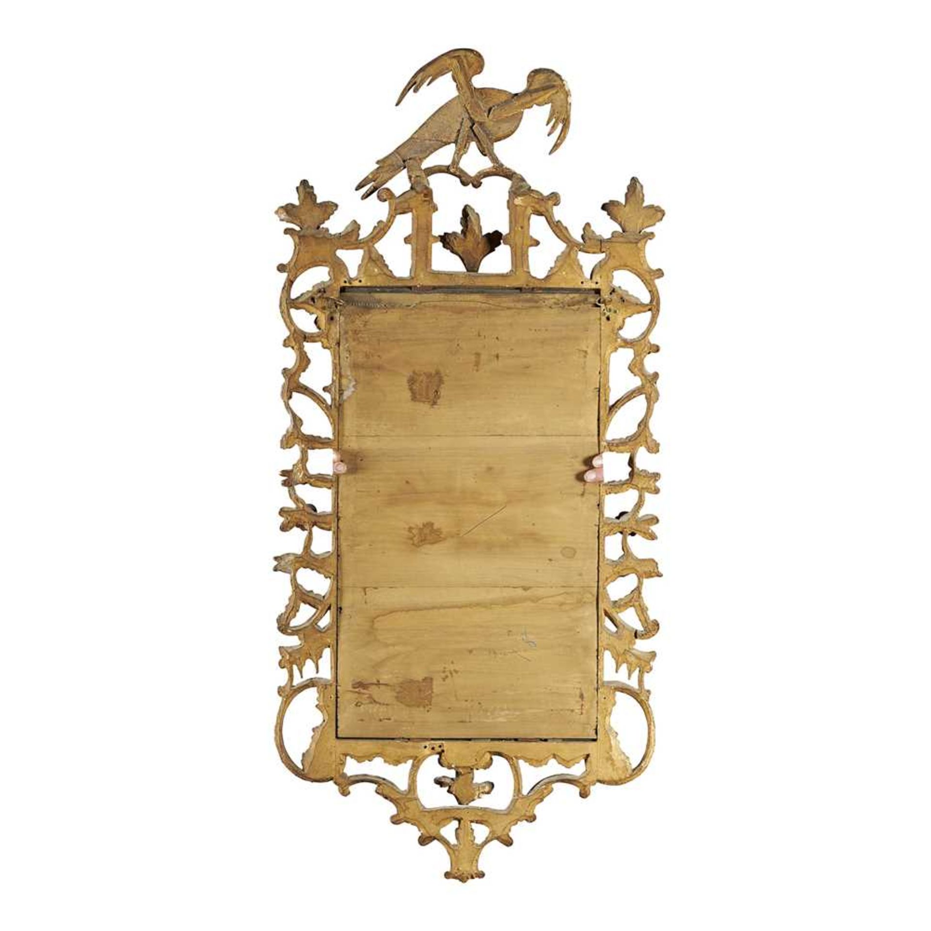 PAIR OF GEORGE III STYLE GILTWOOD MIRRORS, IN THE MANNER OF THOMAS CHIPPENDALE 19TH CENTURY - Bild 4 aus 5