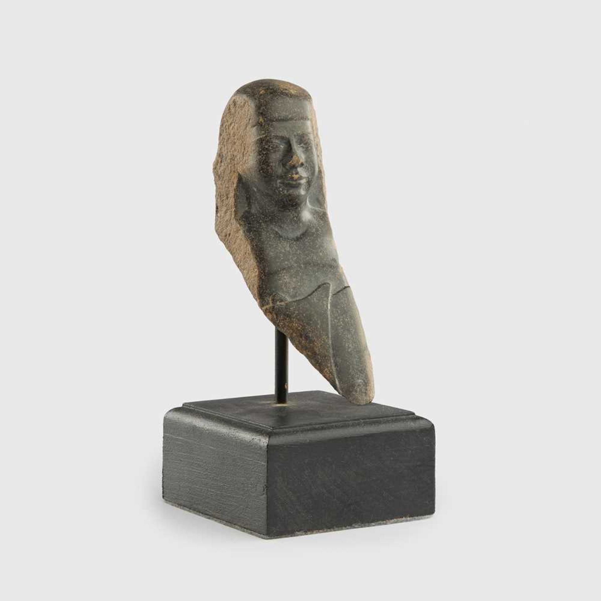 ANCIENT EGYPTIAN PORTRAIT BUST OF AN OFFICIAL EGYPT, MIDDLE KINGDOM, C. 2040 - 1782 B.C. - Image 3 of 3