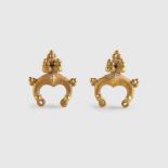 PAIR OF PARTHIAN GOLD EARRINGS WESTERN ASIA, 2ND CENTURY B.C. - 1ST CENTURY A.D.