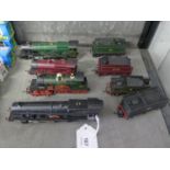 Four Triang Hornby locomotives and tender OO gauge. Triang Hornby green 'Barton Hall' 4905 British
