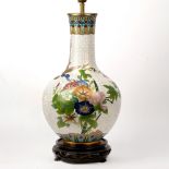 A MODERN ORIENTAL CLOISONNE BALUSTER TABLE LAMP decorated with bats, exotic birds and