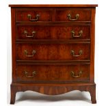 A LATE 20TH / EARLY 21ST CENTURY YEW WOOD VENEERED CHEST OF TWO SHORT AND THREE LONG DRAWERS with