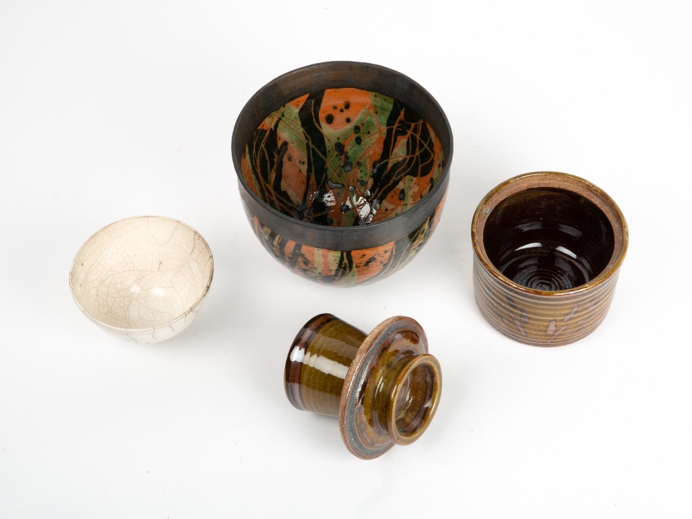 A MIXED COLLECTION OF STUDIO POTTERY to include an Ara Cardew jar and cover, 11cm diameter x 11cm - Image 4 of 9