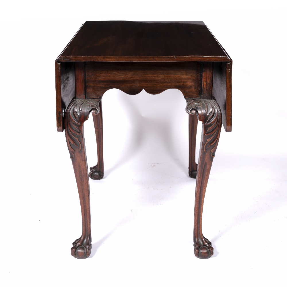 Mahogany drop leaf table probably Irish, George III, on carved ball and claw feet, 91cm x 101cm - Image 3 of 4