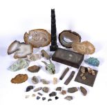 Collection of specimens and fossils to include: Agate, turquoise, tigers eye, totem pole etc