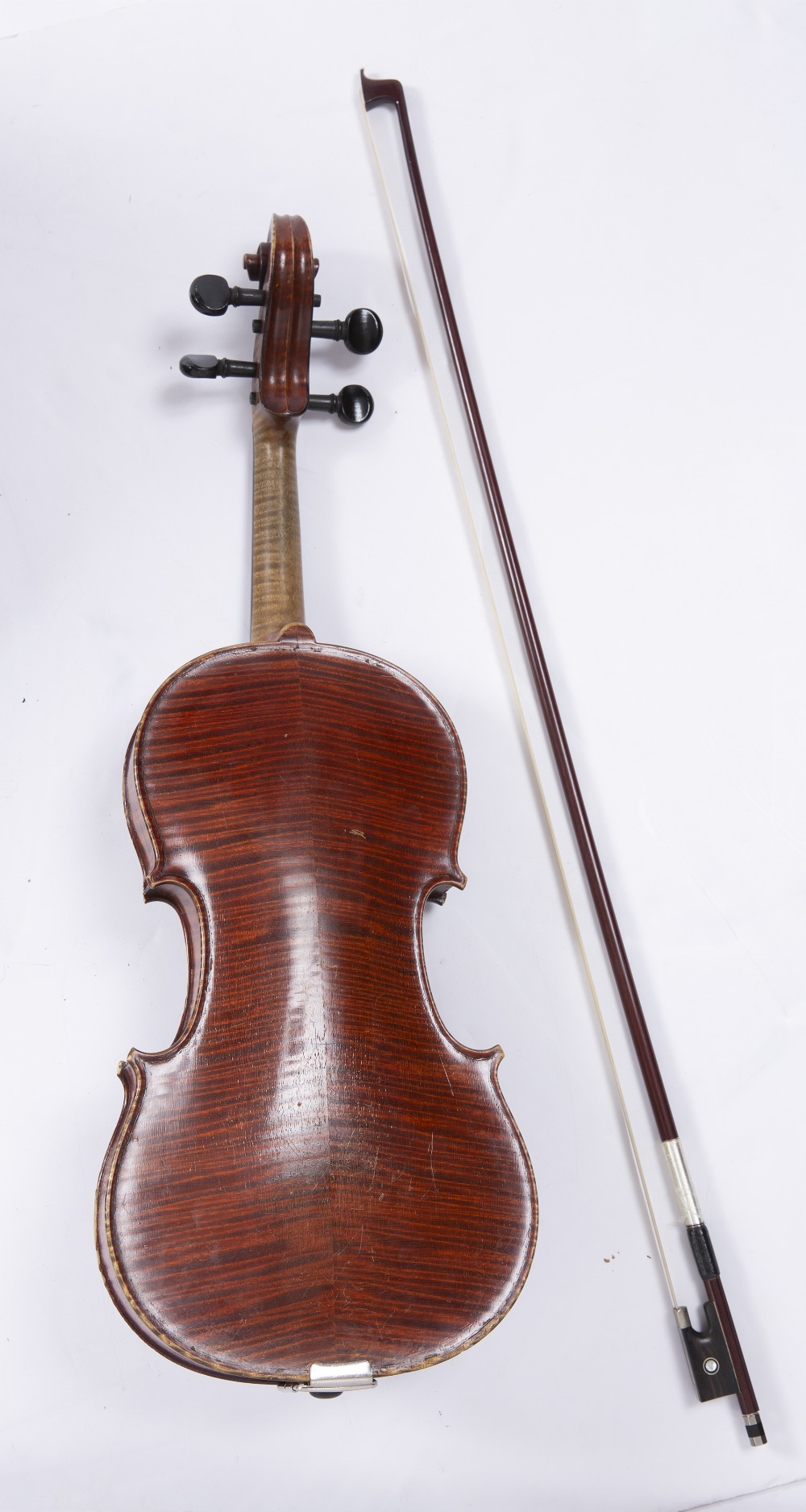 A 20TH CENTURY VIOLIN with two piece back, back length 36cm, with bow,cased - Image 2 of 4