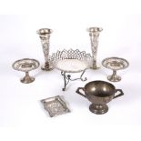 A small group of silver to include an early 20th century pierced silver tazza with a shaped edge and