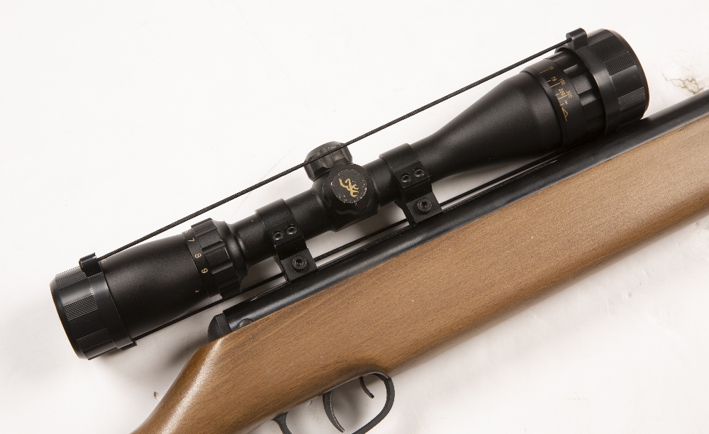 A 22 air rifle with a Browning 3-9 x 40 lens, a silencer and an SMK case, 115.5cm in lengthCondition - Image 7 of 8