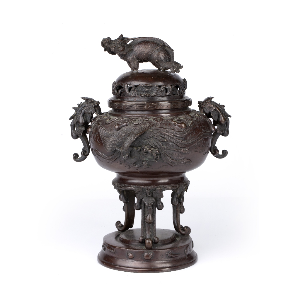Bronze koro and cover Japanese, circa 1900/1920 with dragon finial and raised eagle band, 30cm