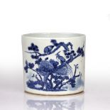 Blue and white brush pot Chinese decorated to the exterior with peacocks sat on a tree, 15.5cm