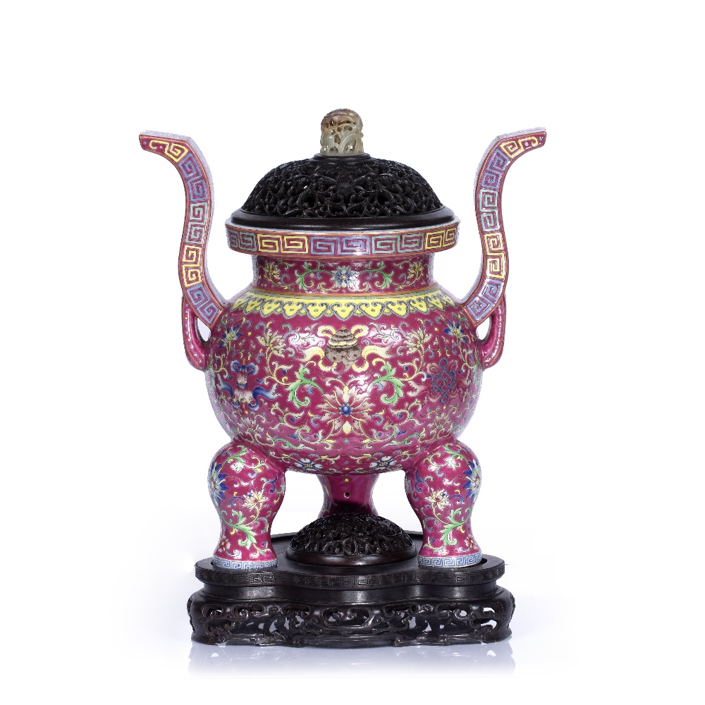 Porcelain 'Bajixiang' tripod censer Chinese, 18th/19th Century decorated with famille rose enamels - Image 2 of 12