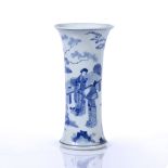 Blue and white beaker vase Chinese, Kangxi period (1662-1722) the body painted with 'Long Elizas'