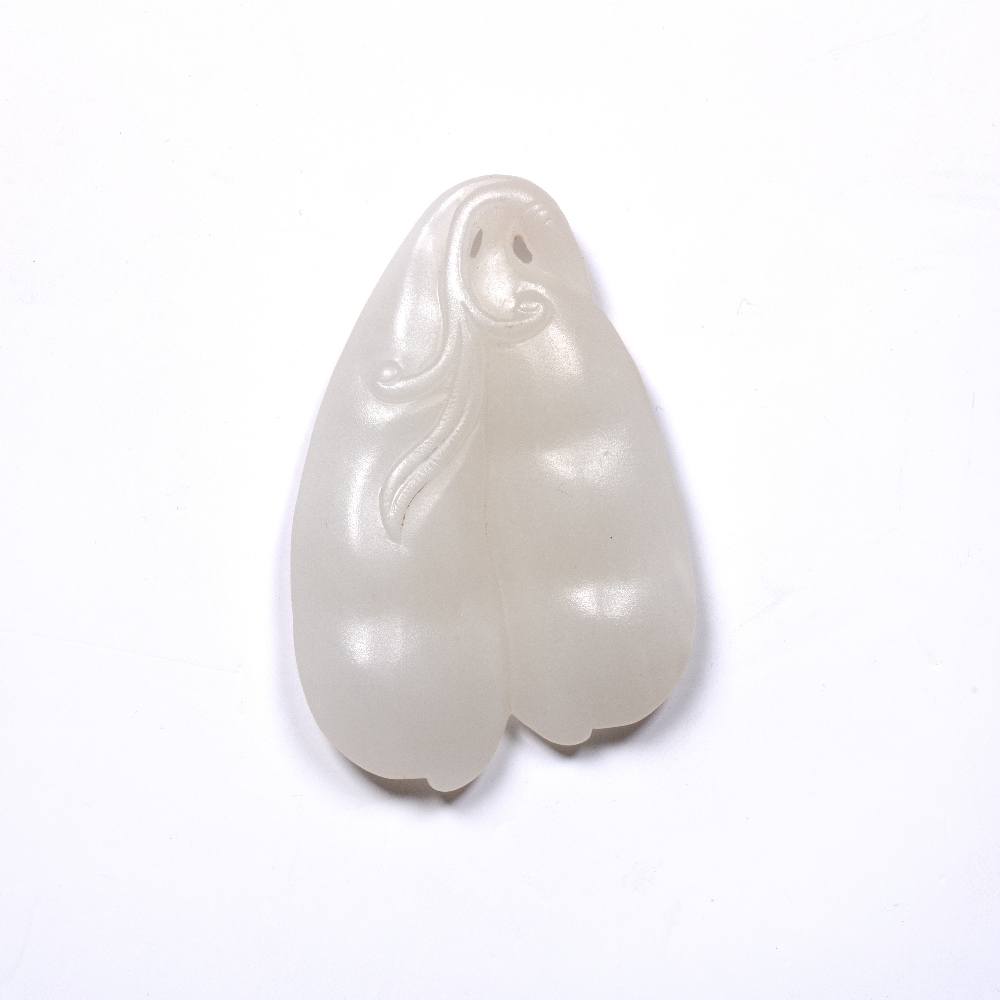 White jade carving Chinese depicting two melon fruit hanging from a branch, 9cm Condition: just - Image 2 of 2