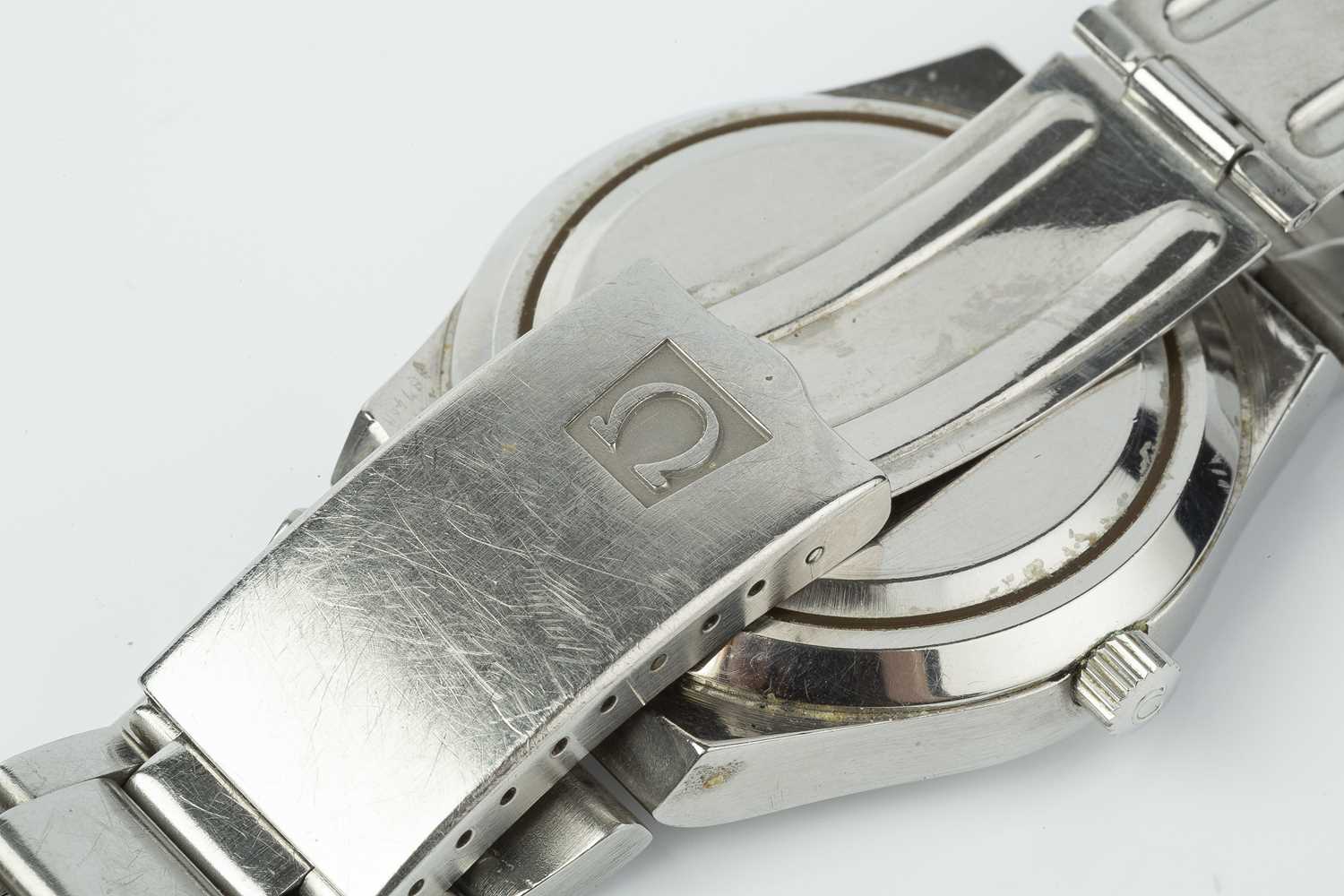 A gentleman's stainless steel 'Seamaster Cosmic 2000' automatic bracelet watch by Omega, the - Image 4 of 5