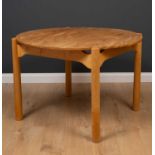 Lucinda Leech (late 20th century English school) contemporary circular ash dining table, with outset