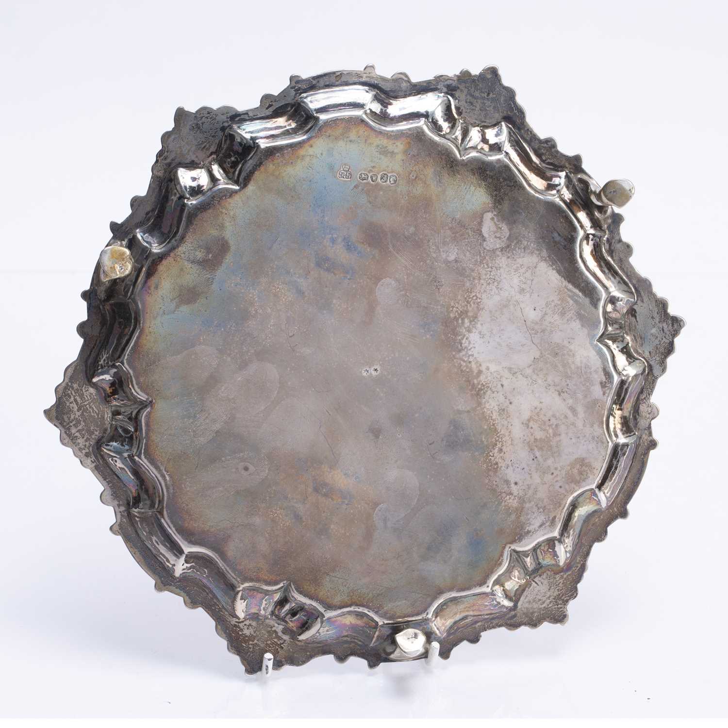 Matched pair of silver trays one a George IV silver tray, with shaped edges standing on three pad - Image 5 of 6