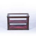 Rosewood tabletop case/collector's cabinet mid 19th Century, with two lined shelves and glass