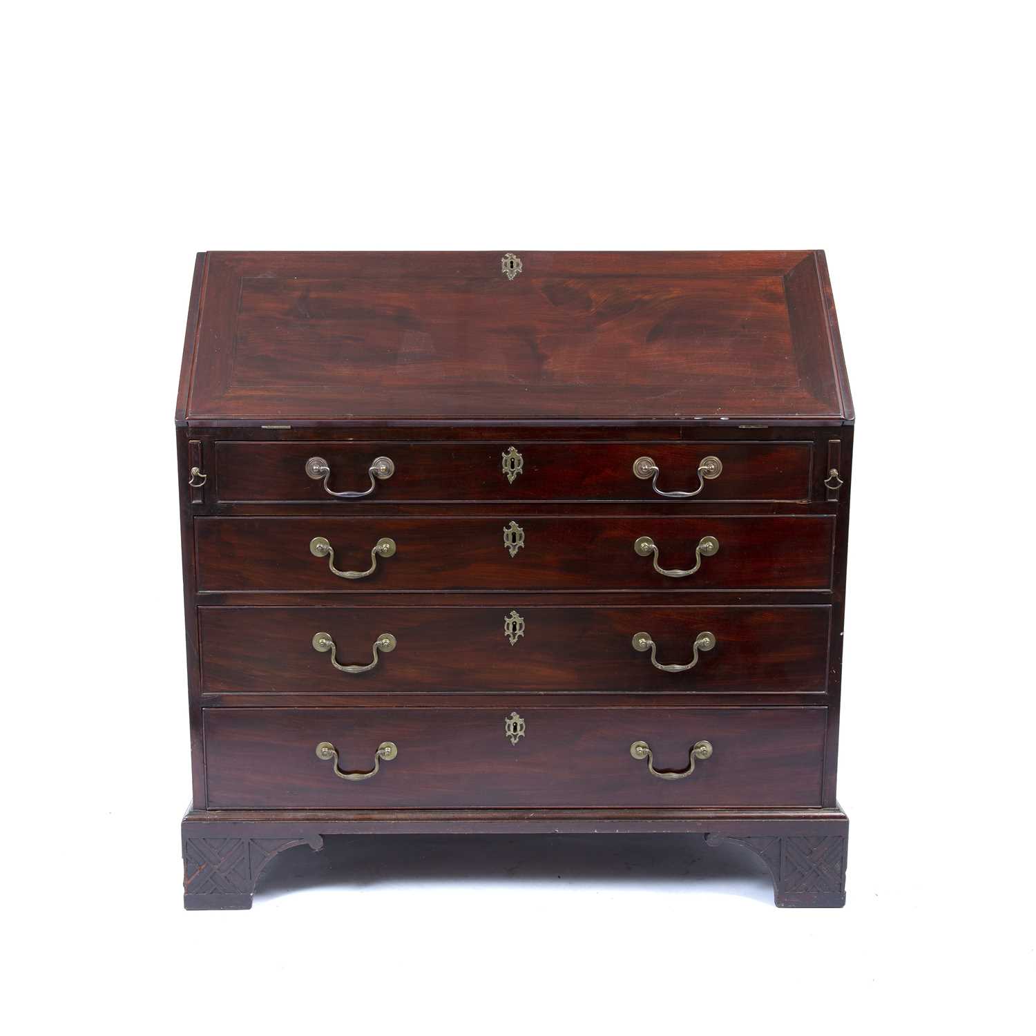 A George III mahogany bureau, the fall enclosing an arrangement of pigeon holes, short and long - Image 2 of 4