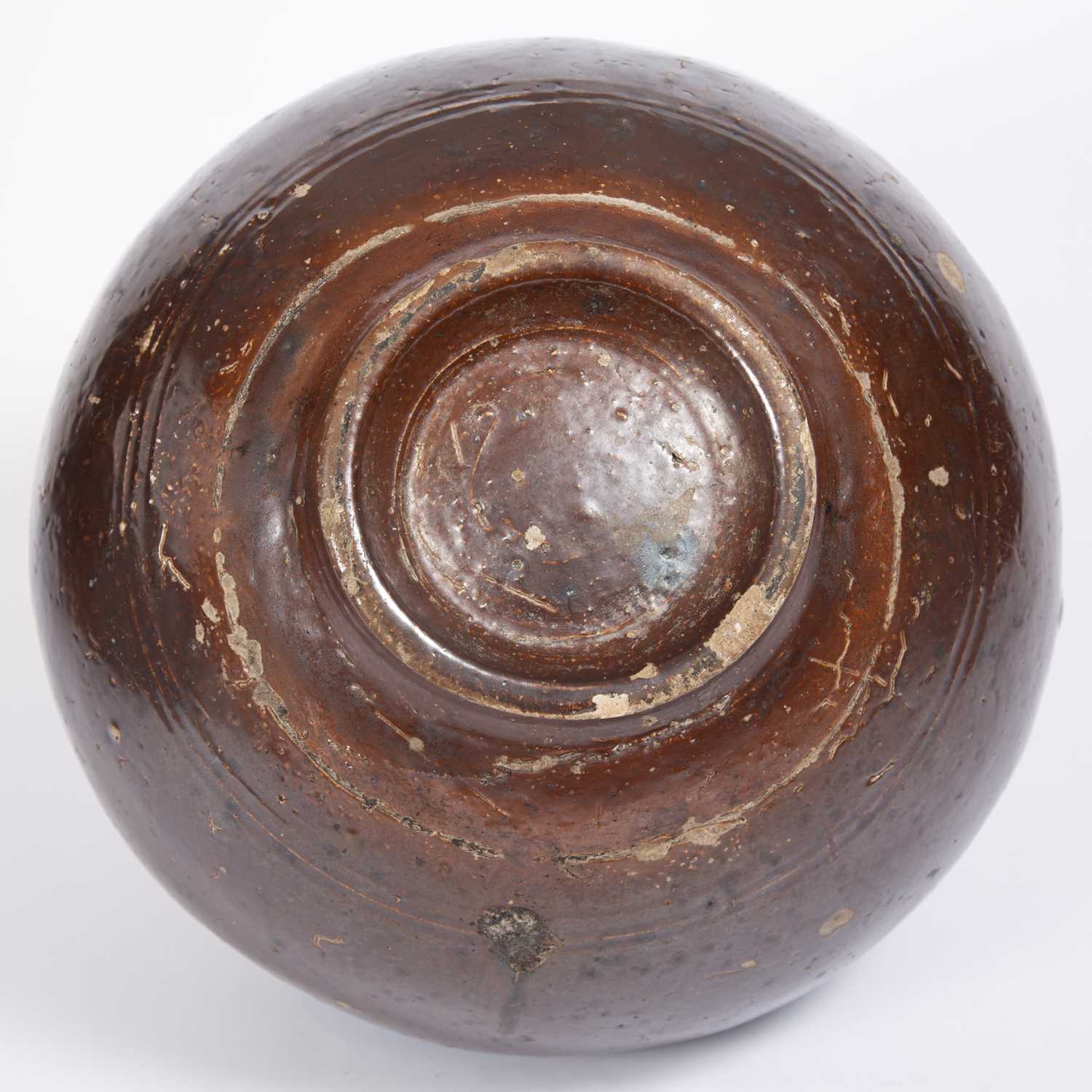 A Chinese Tang Dynasty stoneware vessel, globular body with moulded rim covered on the exterior with - Image 3 of 3