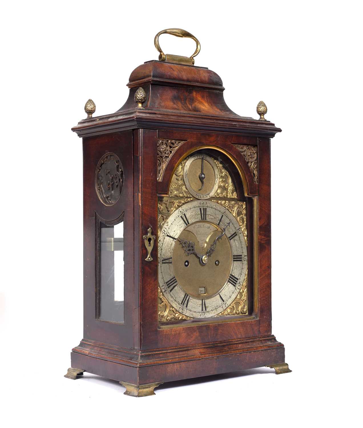 A George III mahogany bracket clock, the arched brass dial signed Edw. Smith Richmond c1780 with - Image 3 of 6