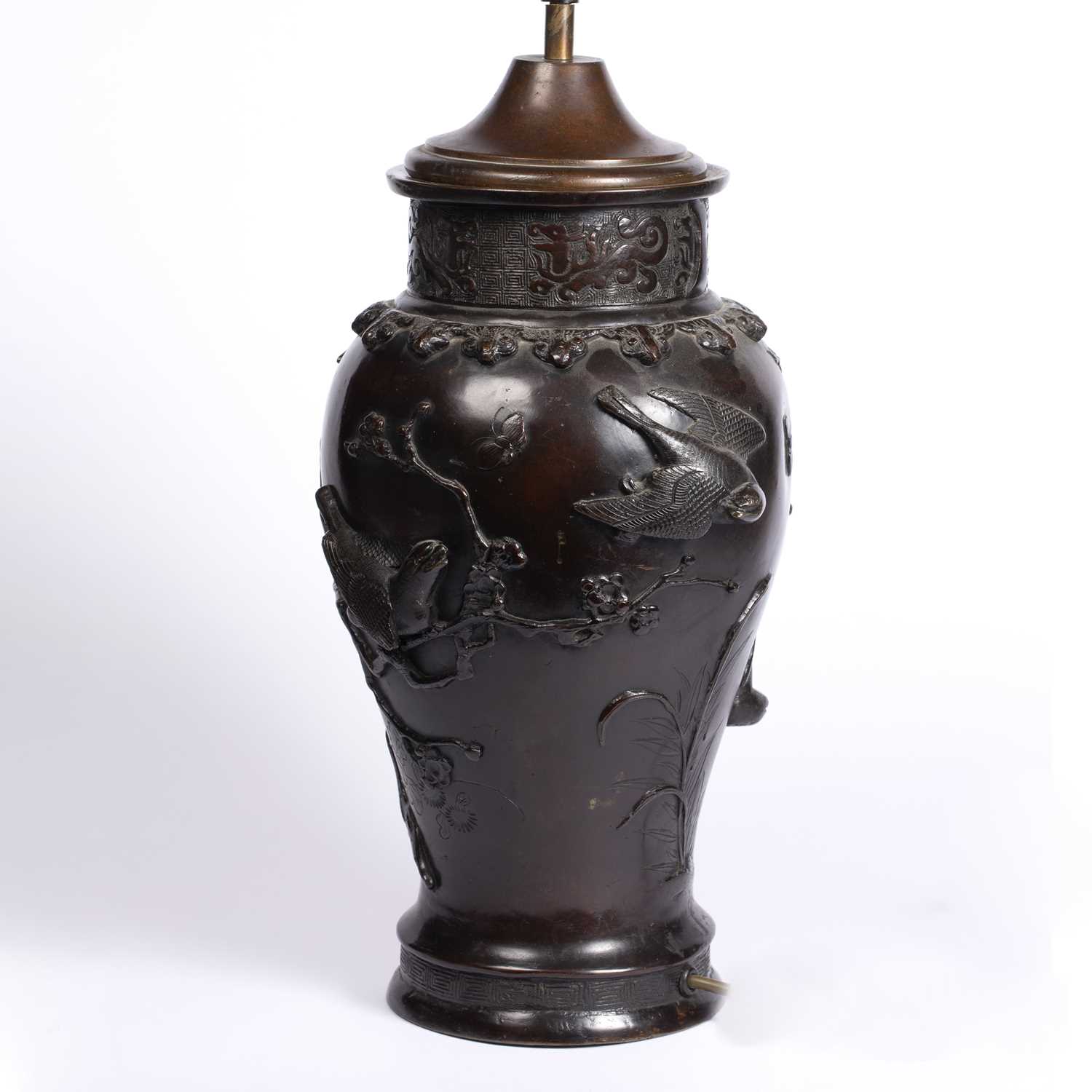 A Japanese bronze baluster lamp with raised bird decoration with Greek key, signed, 42cm - Image 2 of 2